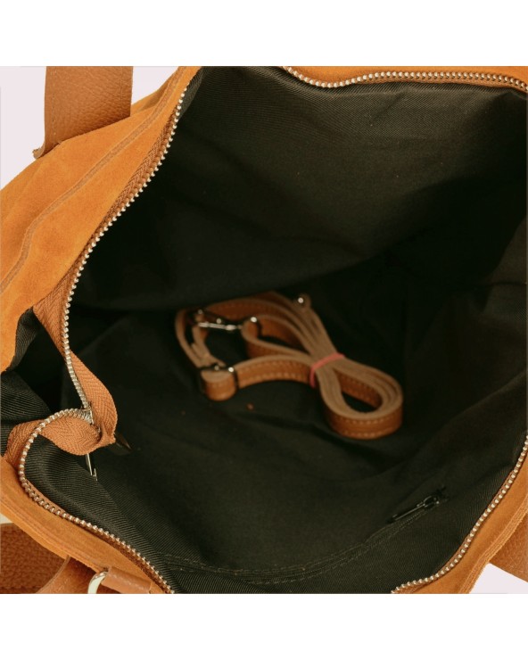 Zamszowa torebka na ramię XL vera pelle camel środek