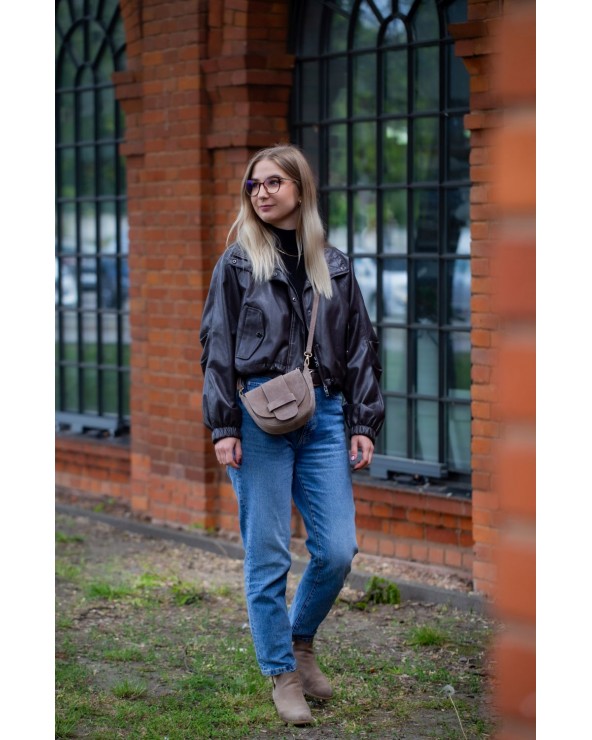 Mała listonoszka zamszowa taupe